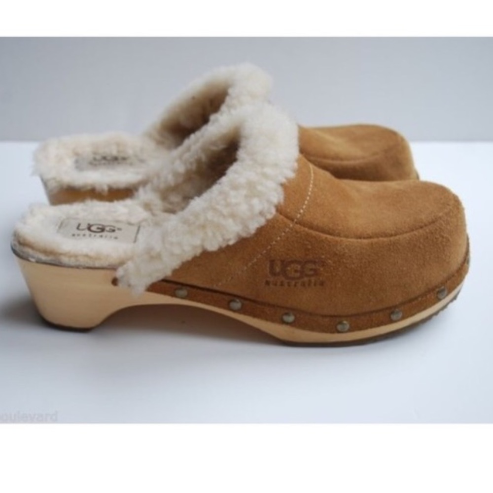 ugg slip on clogs